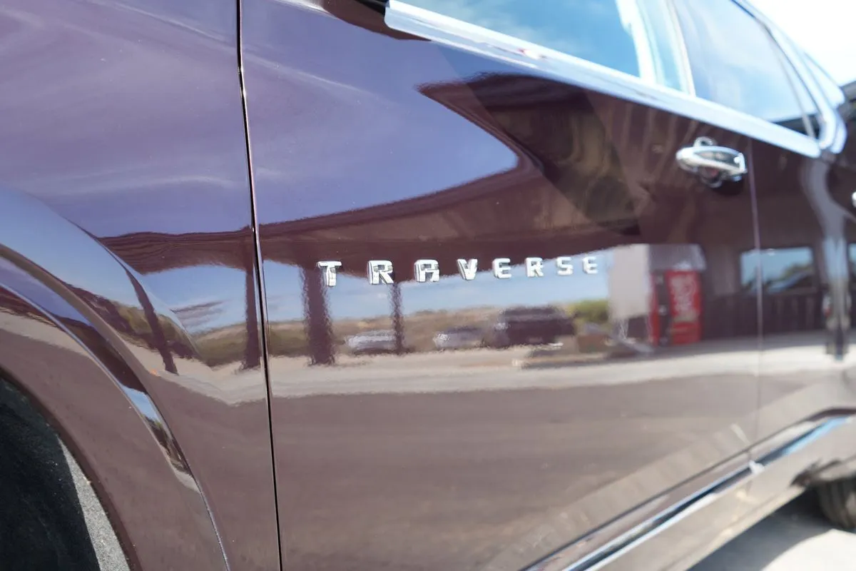 Chevrolet Traverse photo 5