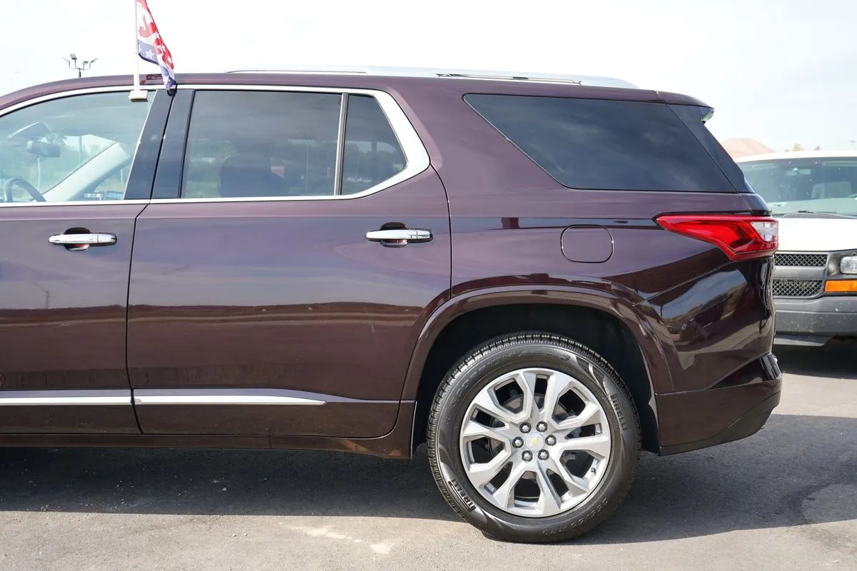 Chevrolet Traverse photo 8