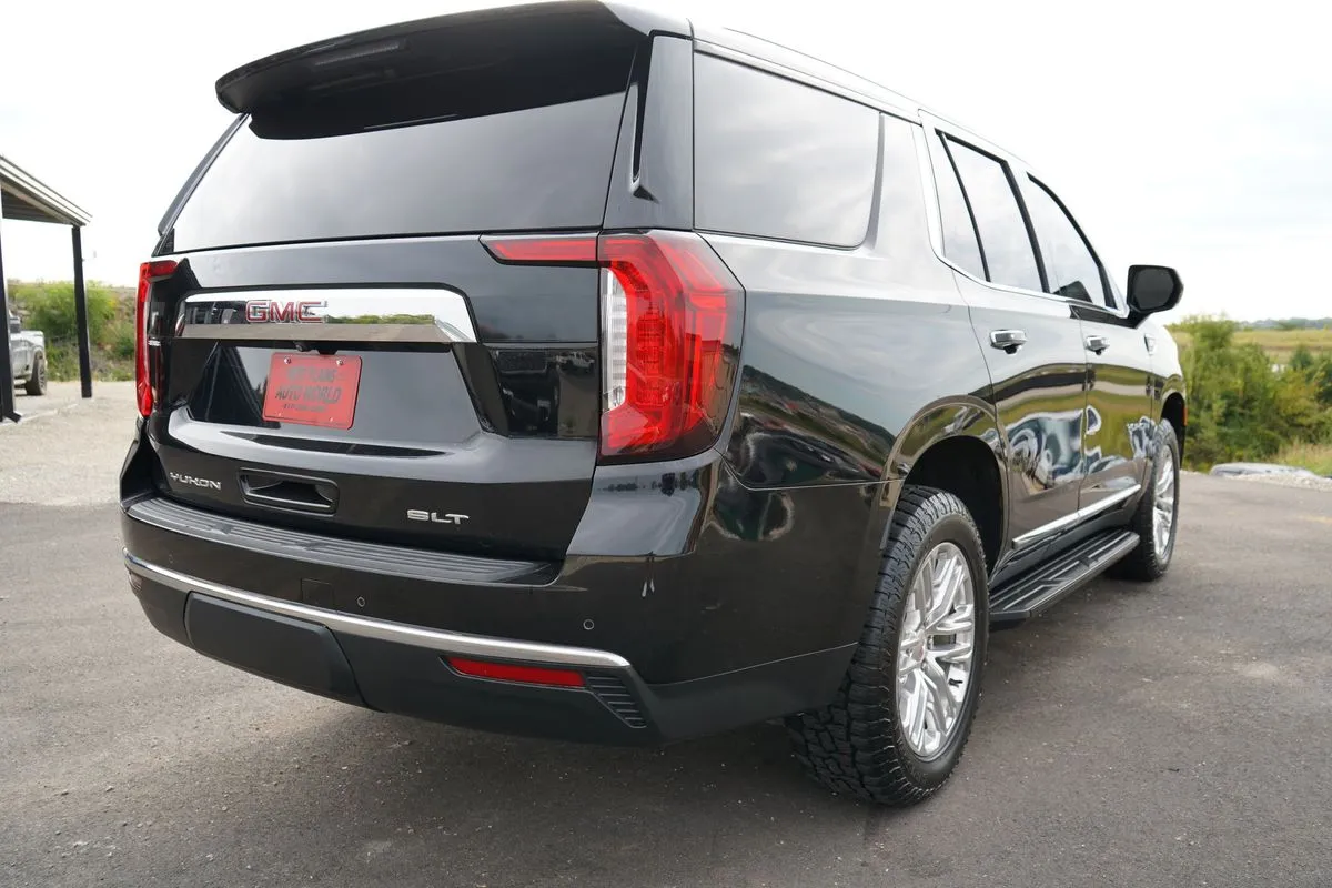 GMC Yukon photo 8