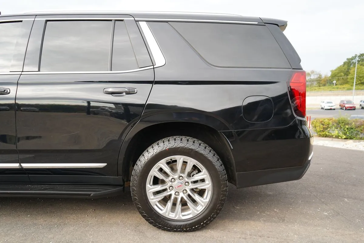 GMC Yukon photo 6