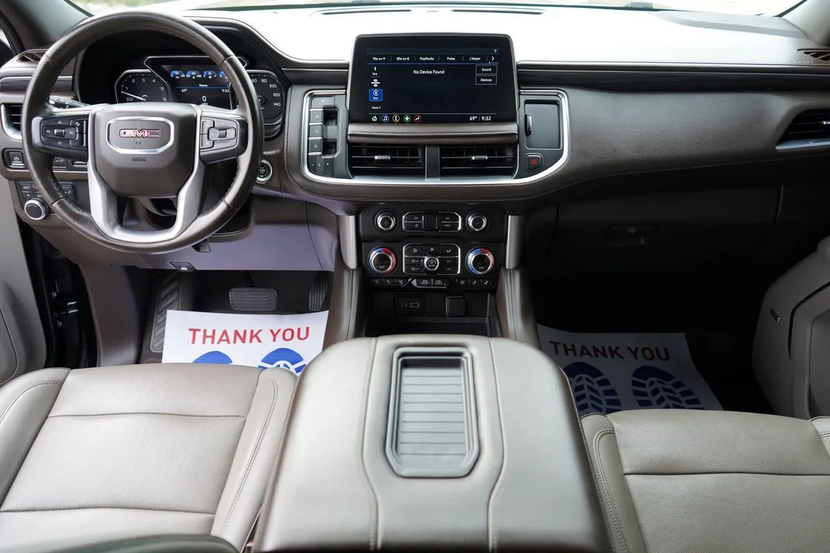 GMC Yukon photo 16