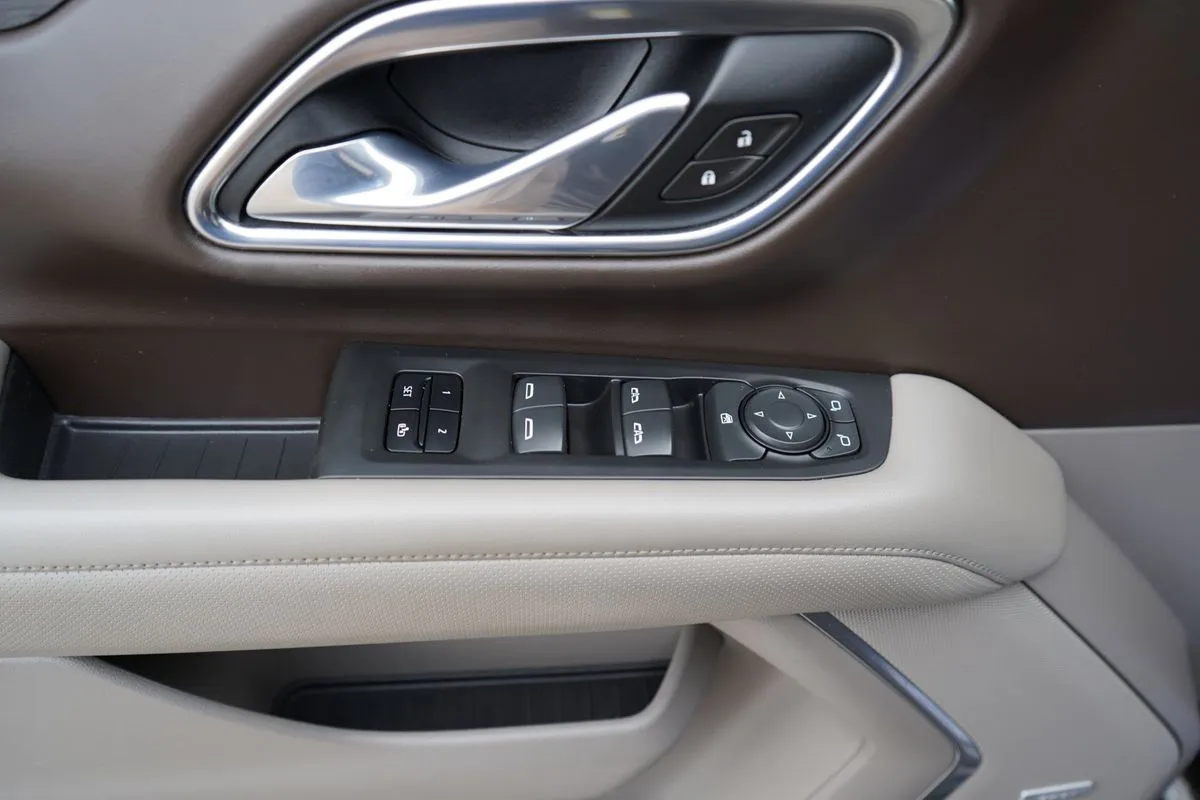 GMC Yukon photo 23