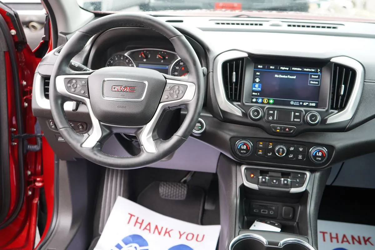 GMC Terrain photo 21