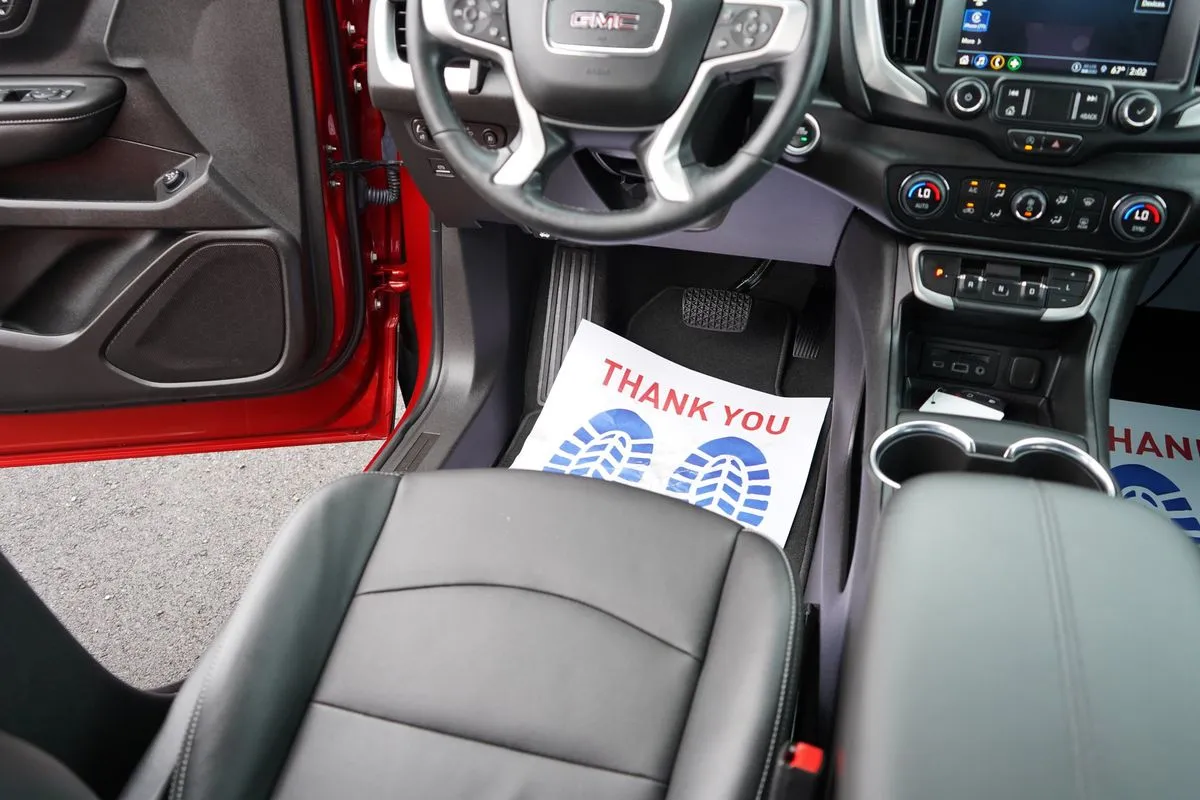 GMC Terrain photo 37