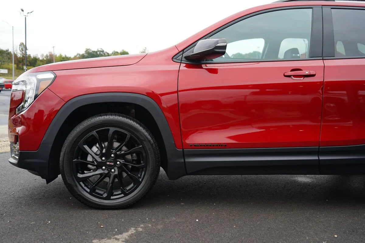 GMC Terrain photo 7