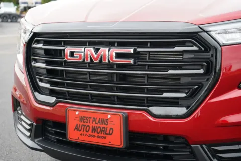 More photos of 2024 GMC Terrain AWD SLT at West Plains Auto World, MO