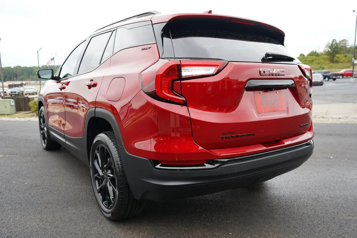 GMC Terrain photo 11