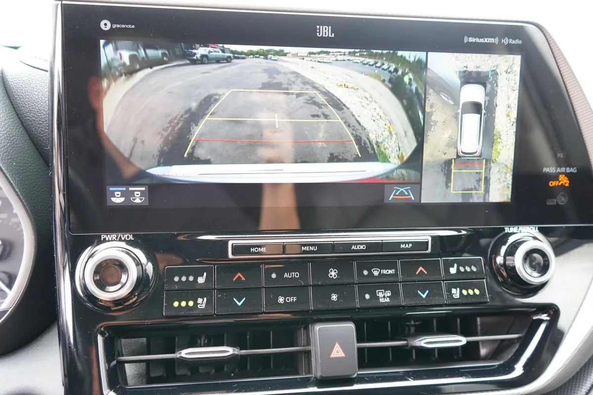 Toyota Highlander photo 25