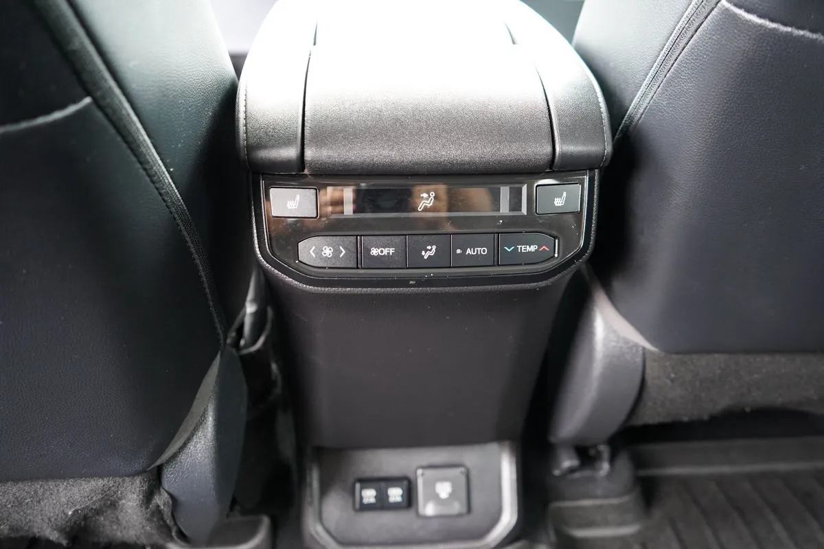 Toyota Highlander photo 35