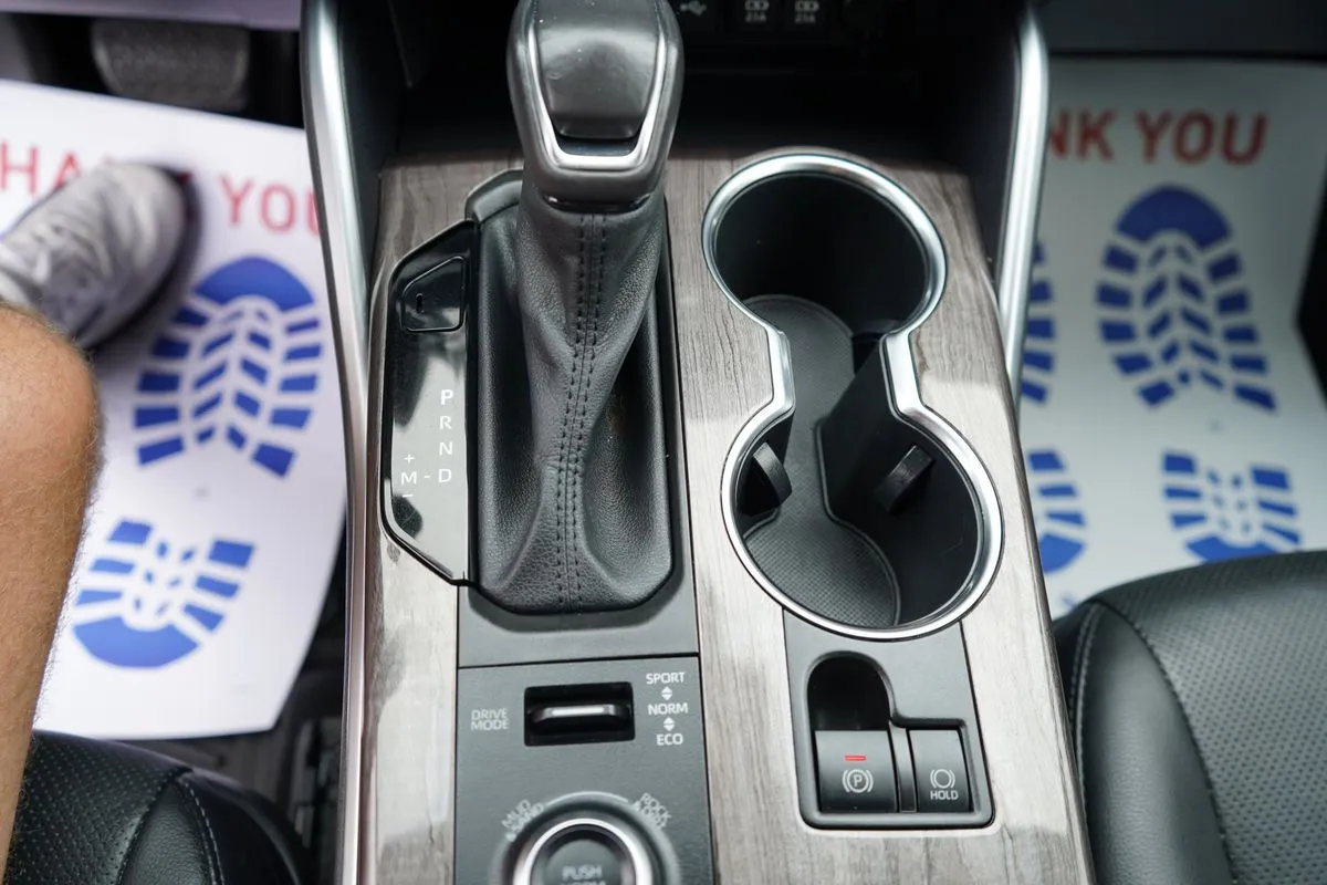 Toyota Highlander photo 23
