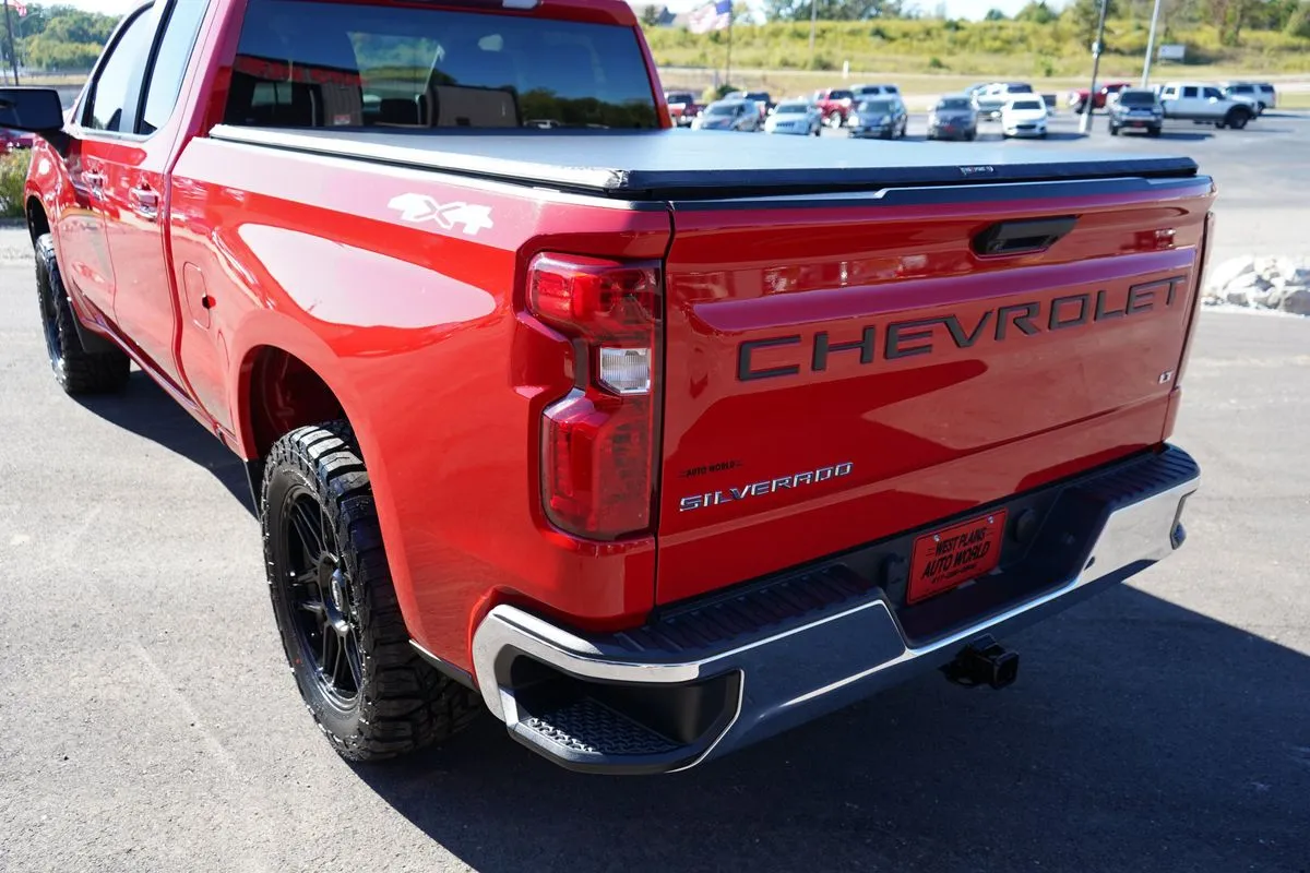 Chevrolet Silverado photo 10