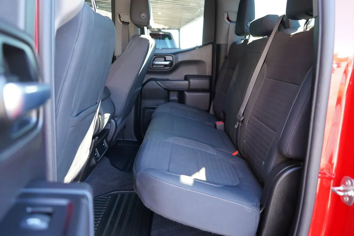 Chevrolet Silverado photo 41