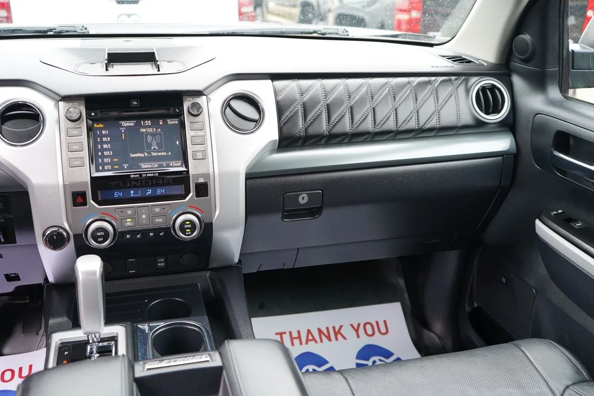 Toyota Tundra photo 20