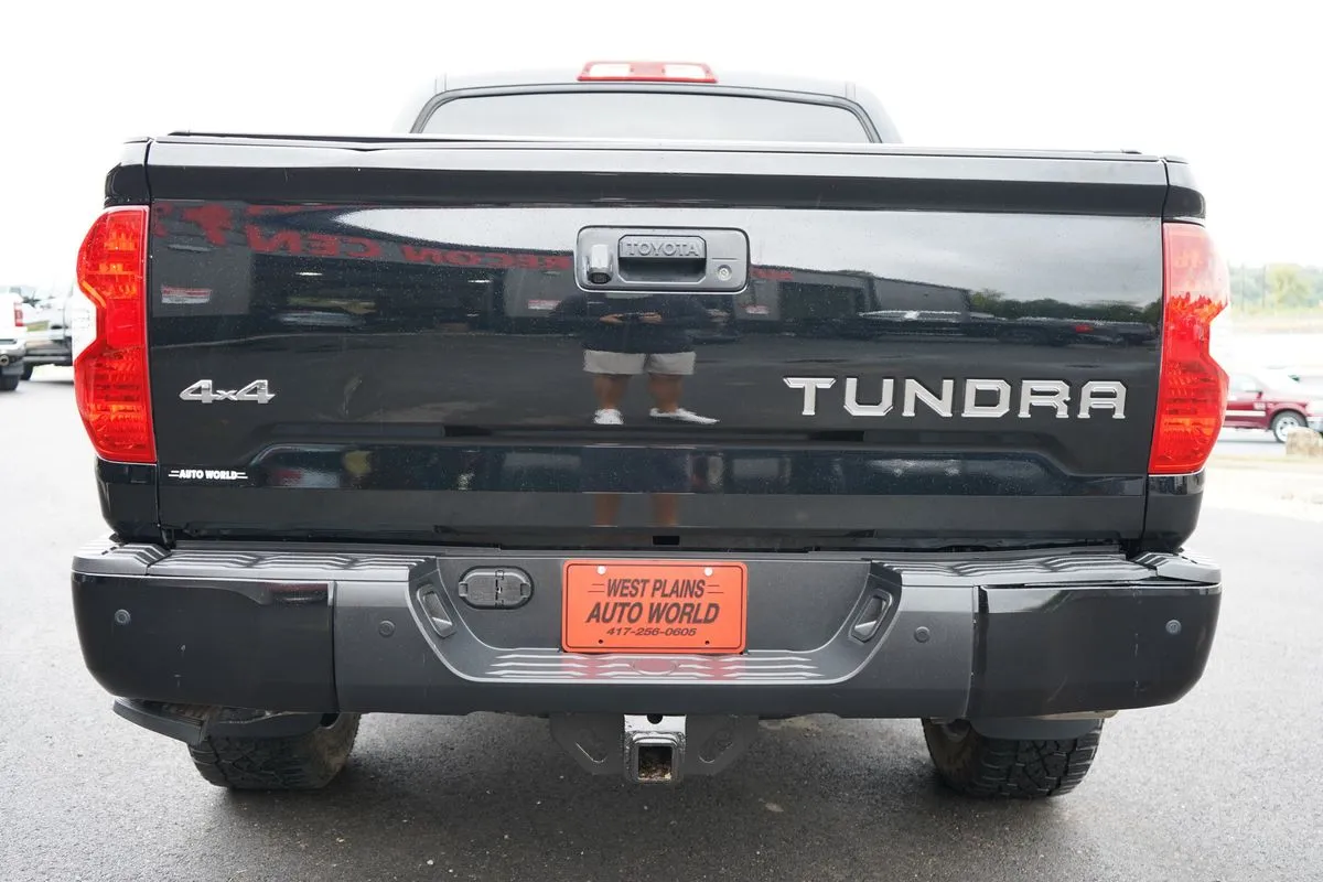 Toyota Tundra photo 10