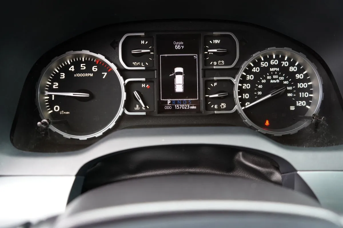 Toyota Tundra photo 31