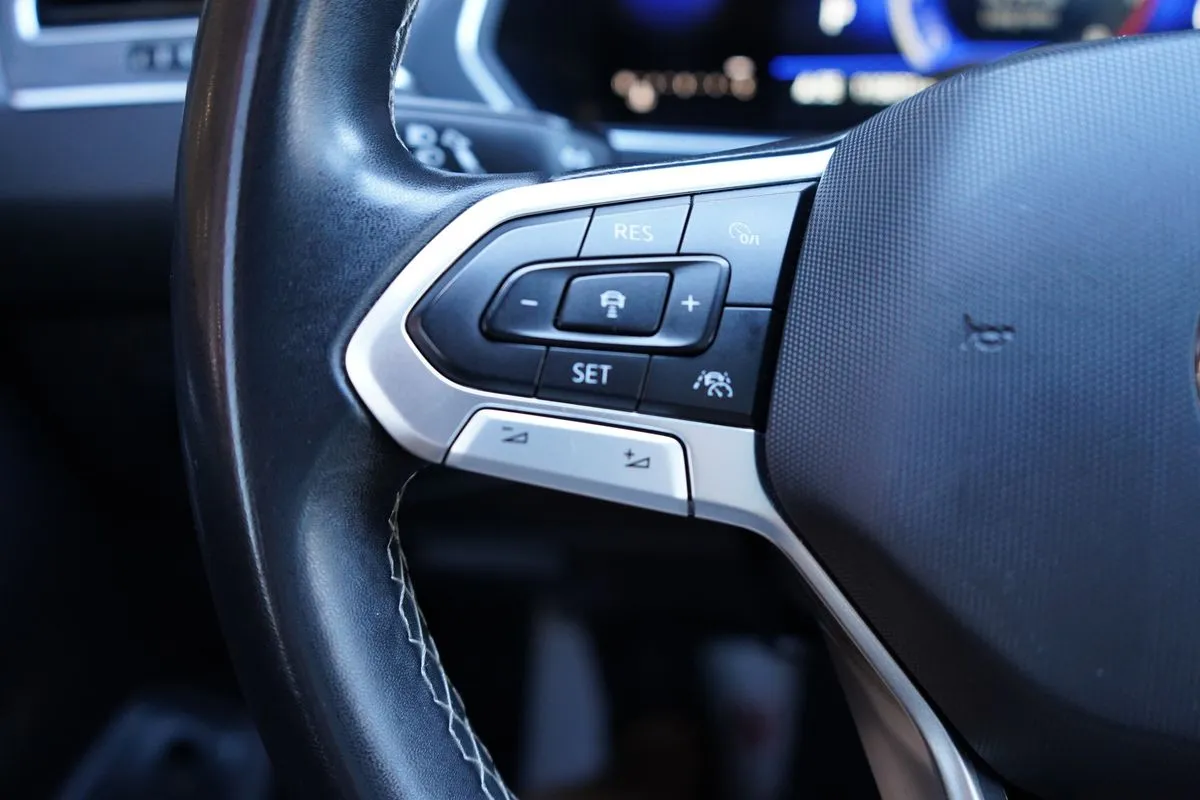 Volkswagen Tiguan photo 32