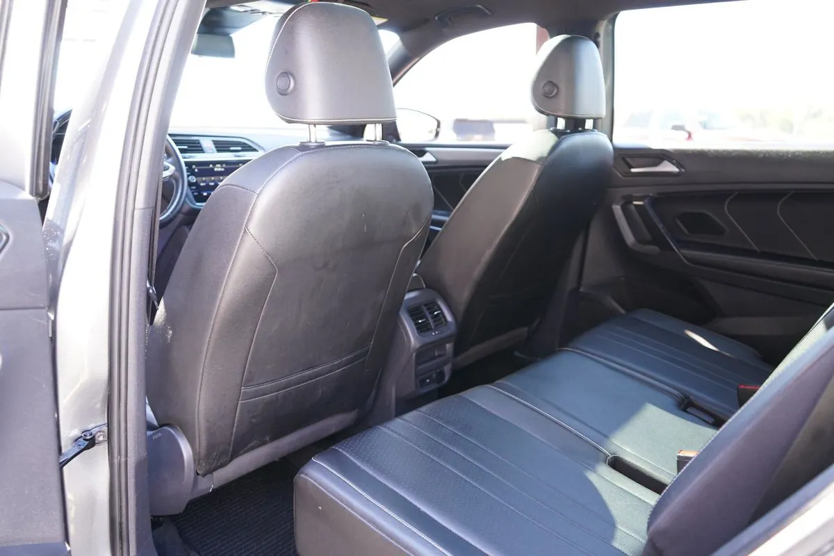 Volkswagen Tiguan photo 37