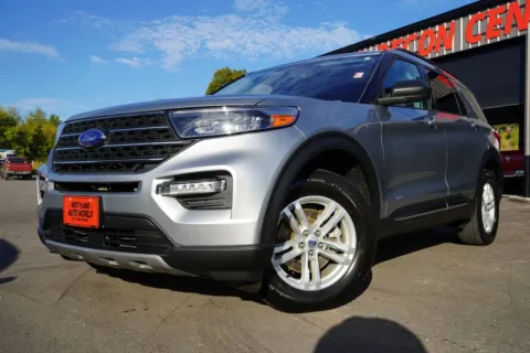 Silver 2022 Ford Explorer XLT for sale in West Plains, MO