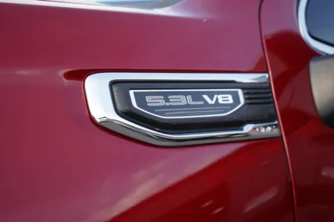 More photos of 2021 GMC Sierra 1500 4WD Crew Cab Short Box SLT at West Plains Auto World, MO