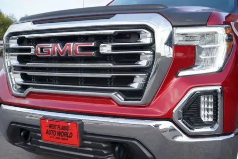 Another view of 2021 GMC Sierra 1500 4WD Crew Cab Short Box SLT for sale in West Plains, MO at West Plains Auto World