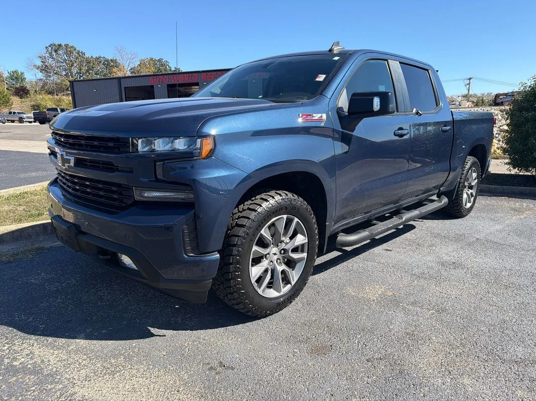 2021 Chevrolet Silverado 1500 4WD Crew Cab Short Bed RST for sale in West Plains, MO