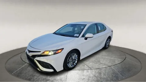 Another view of 2021 Toyota Camry SE for sale in Manassas, VA at Autos Direct Manassas