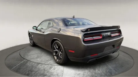 More photos of 2022 Dodge Challenger R/T at Autos Direct Manassas, VA