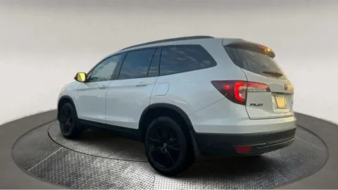 More photos of 2022 Honda Pilot Black Edition at Autos Direct Manassas, VA