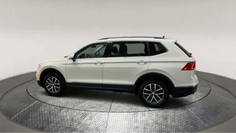 More photos of 2020 Volkswagen Tiguan 2.0T SE at Autos Direct Manassas, VA