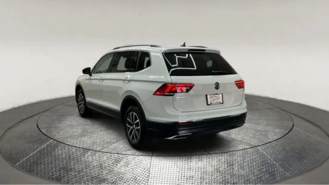 More photos of 2020 Volkswagen Tiguan 2.0T SE at Autos Direct Manassas, VA