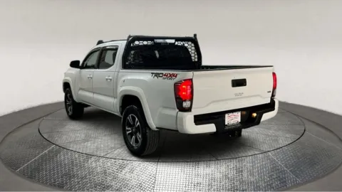 More photos of 2018 Toyota Tacoma SR at Autos Direct Manassas, VA