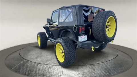 More photos of 2018 Jeep Wrangler JK Sahara at Autos Direct Manassas, VA