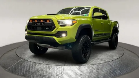 More photos of 2022 Toyota Tacoma TRD Pro at Autos Direct Manassas, VA