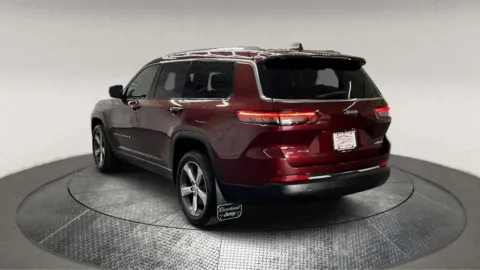 More photos of 2021 Jeep Grand Cherokee L Limited at Autos Direct Manassas, VA