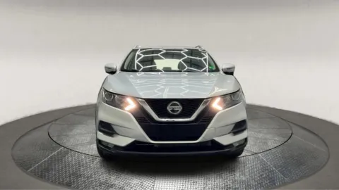 Photos of 2020 Nissan Rogue Sport SV for sale in Manassas, VA at Autos Direct Manassas