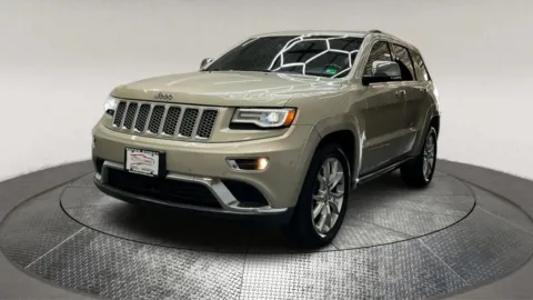 More photos of 2014 Jeep Grand Cherokee Summit at Autos Direct Manassas, VA
