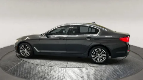 More photos of 2019 BMW 5 Series 530i xDrive at Autos Direct Manassas, VA