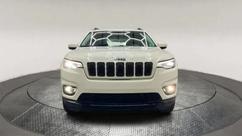 Photos of 2019 Jeep Cherokee Altitude for sale in Manassas, VA at Autos Direct Manassas