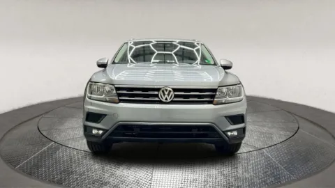 Another view of 2019 Volkswagen Tiguan 2.0T SEL for sale in Manassas, VA at Autos Direct Manassas