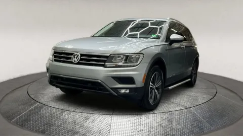 More photos of 2019 Volkswagen Tiguan 2.0T SEL at Autos Direct Manassas, VA