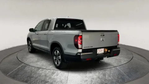 More photos of 2019 Honda Ridgeline RTL-T at Autos Direct Manassas, VA