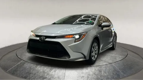 More photos of 2021 Toyota Corolla LE at Autos Direct Manassas, VA