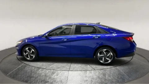 More photos of 2023 Hyundai Elantra SEL at Autos Direct Manassas, VA