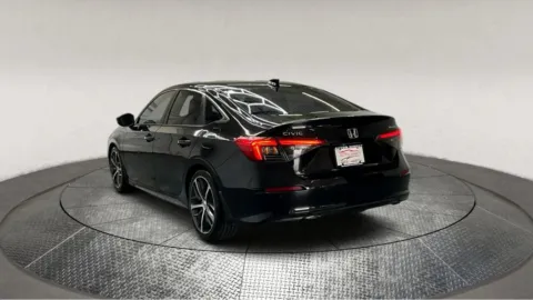More photos of 2022 Honda Civic Touring at Autos Direct Manassas, VA