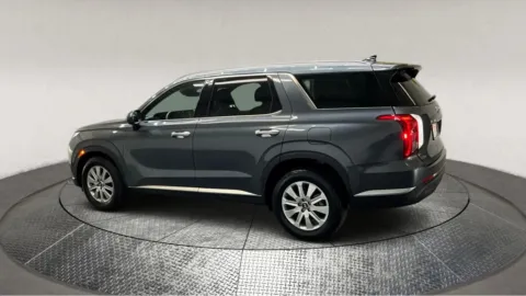 More photos of 2024 Hyundai Palisade SEL at Autos Direct Manassas, VA