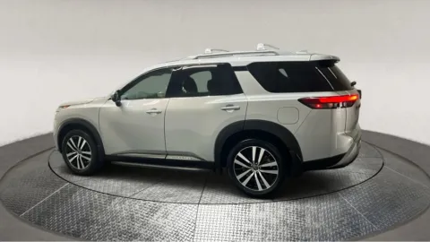 More photos of 2024 Nissan Pathfinder Platinum at Autos Direct Manassas, VA