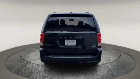 More photos of 2019 Dodge Grand Caravan SXT at Autos Direct Manassas, VA