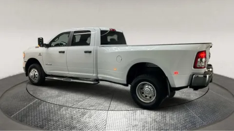More photos of 2022 Ram 3500 Big Horn at Autos Direct Manassas, VA