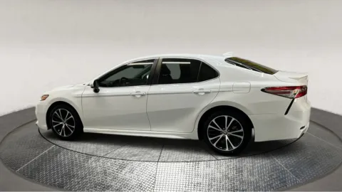 More photos of 2019 Toyota Camry L at Autos Direct Manassas, VA