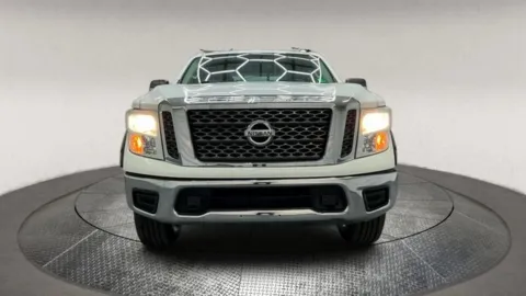 Photos of 2018 Nissan Titan SV for sale in Manassas, VA at Autos Direct Manassas